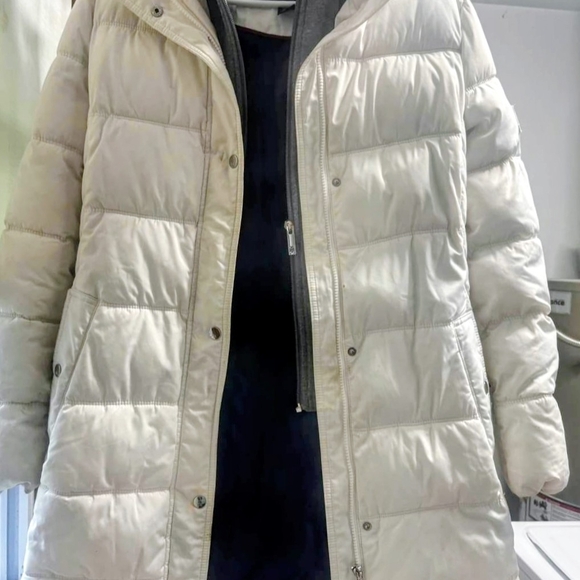 Tommy Hilfiger Other - Tommy Hilfiger Cream Puffer Jacket